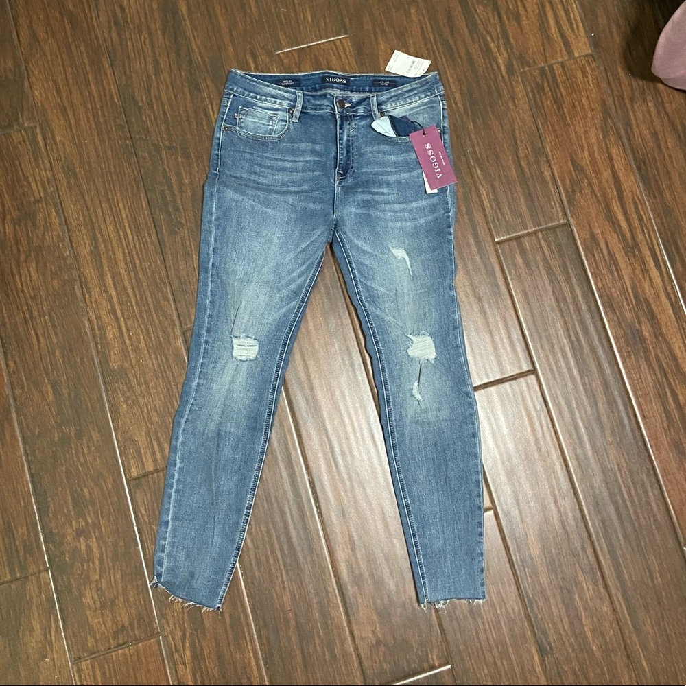 New, Viggos, Wms Distressed Raw Hem Skinny Jeans, Sz 31